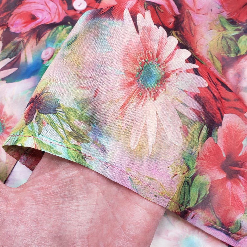 Robert Kitchen Canada Floral Sleeveless Button Up Sheer Bow Top XL MSRP $98 - Picture 3 of 9